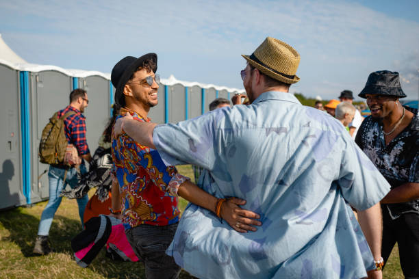 Best Affordable porta potty rental  in Cloverleaf, TX
