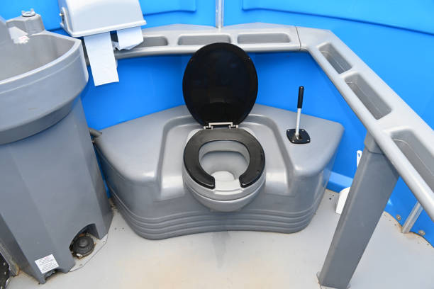 Best Porta potty rental near me  in Cloverleaf, TX
